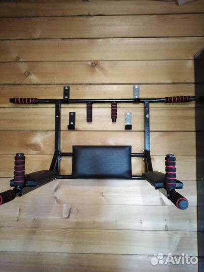 Турник настенный с брусьями