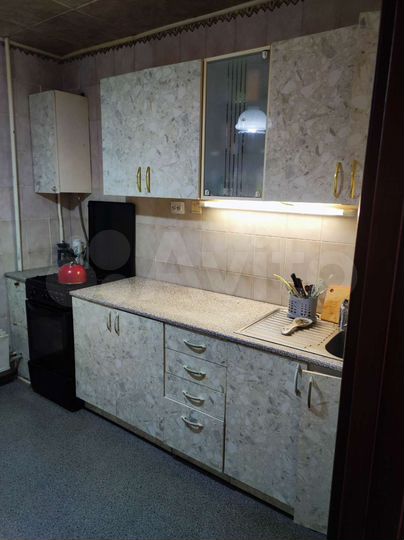 2-к. квартира, 52 м², 5/5 эт.