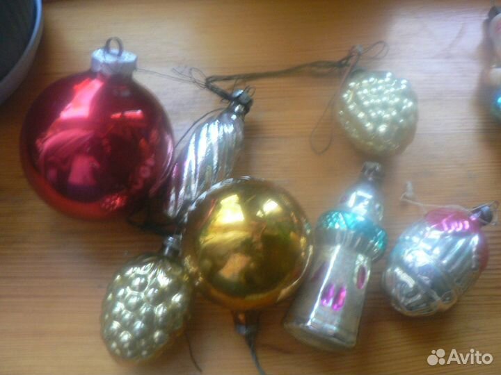 Елочные игрушки, бусы гирлянды СССР