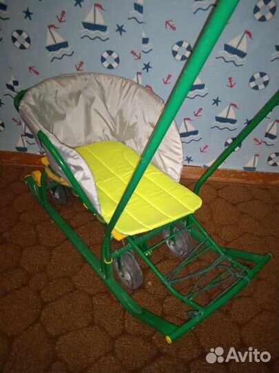 Детские санки с колесами