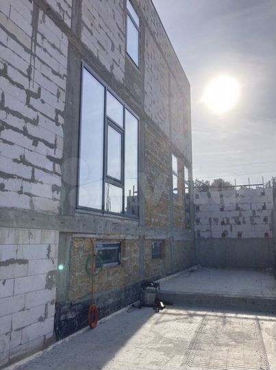 Дом 280 м² на участке 6 сот.