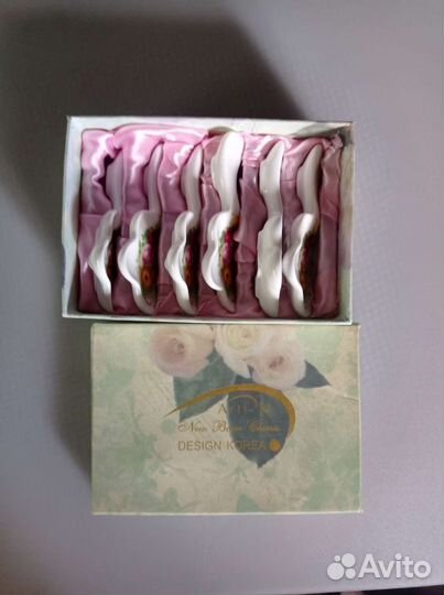 Изделия из фарфора. и столвый набор