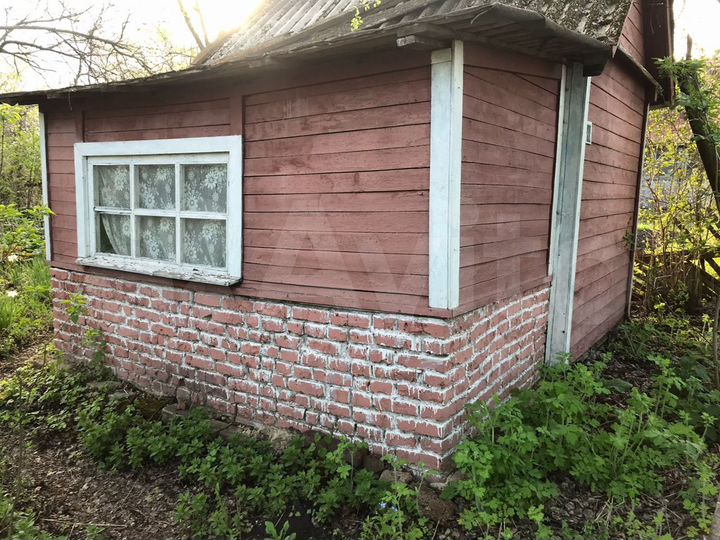 Дача 20 м² на участке 6 сот.