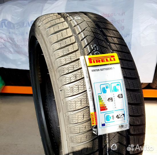 Pirelli Winter Sottozero 3 245/45 R18 100V