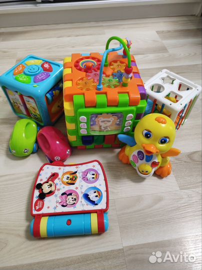 Развивающие игрушки