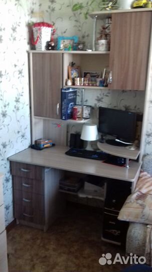 Компьютерный стол