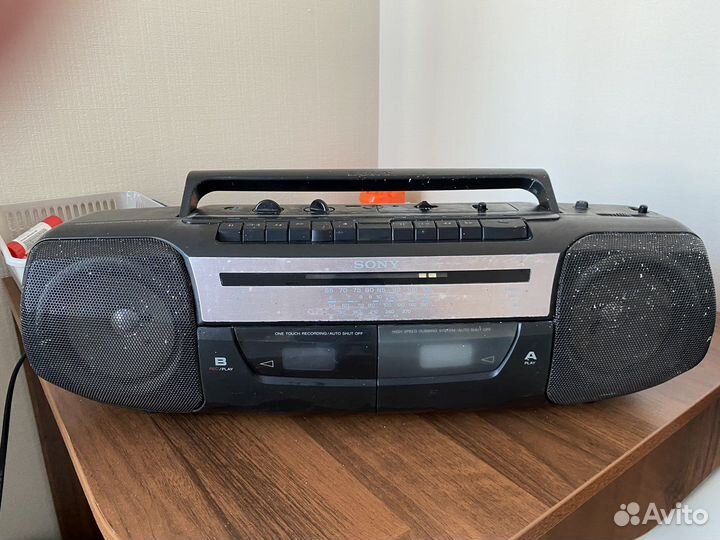 Магнитофон sony