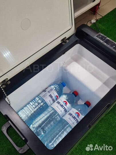 Автомобильный холодильник фреоновый 30 литров