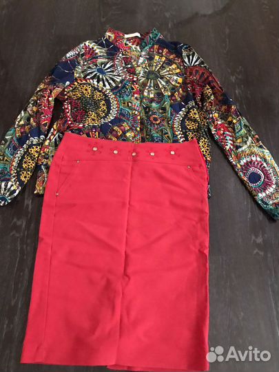 Костюм женский