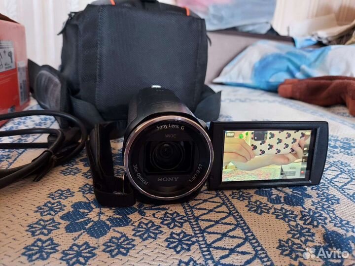 Видеокамера Sony HDR-CX620