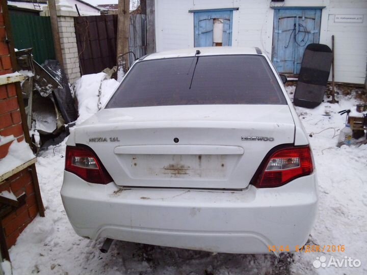 Крышка багажника для daewoo Нексии