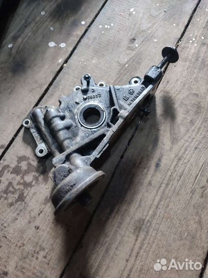 Двигатель на dodge caravan 2.4