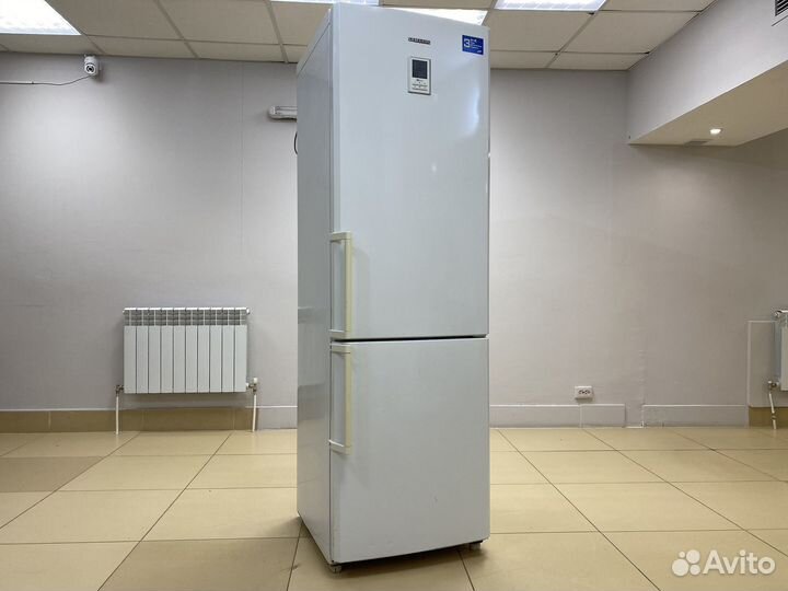 Холодильник Samsung NoFrost / Гарантия / Доставка
