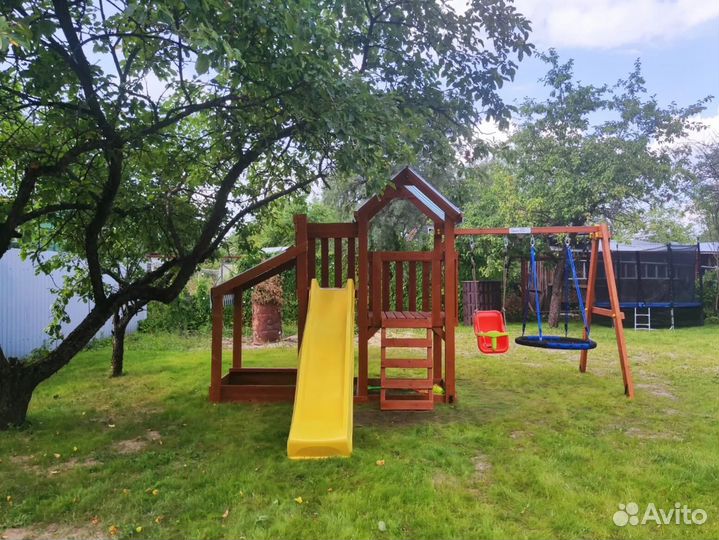 Детская площадка для малышей