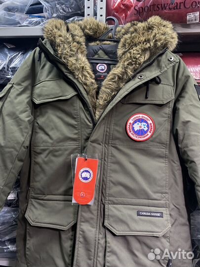 Куртка зимняя Canada Goose