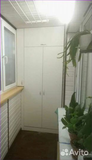 Распашной шкаф на балкон по Вашим размерам