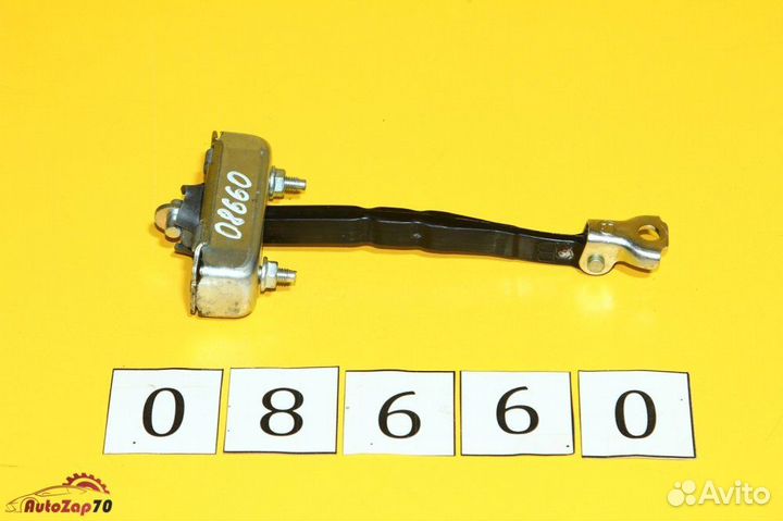 Ограничитель двери передний правый Toyota Camry