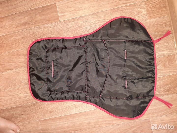 Матрасик, чехол на коляску, стульчик, подушки