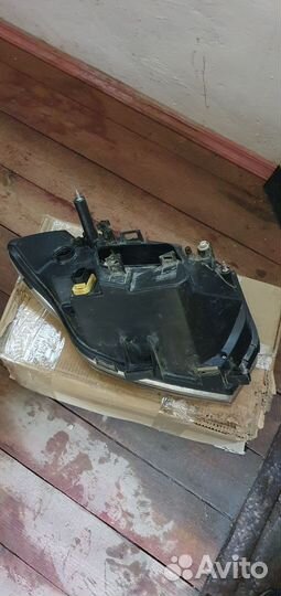 Фара передняя левая на УАЗ патриот