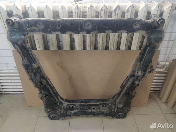 Подрамник передний Ниссан Кашкай J10