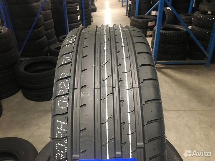 Windforce Catchfors UHP 215/45 R18 93W