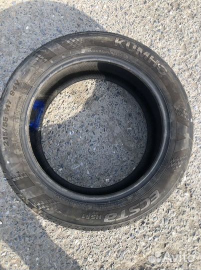 Kumho Ecsta HS51 215/55 R17 91V