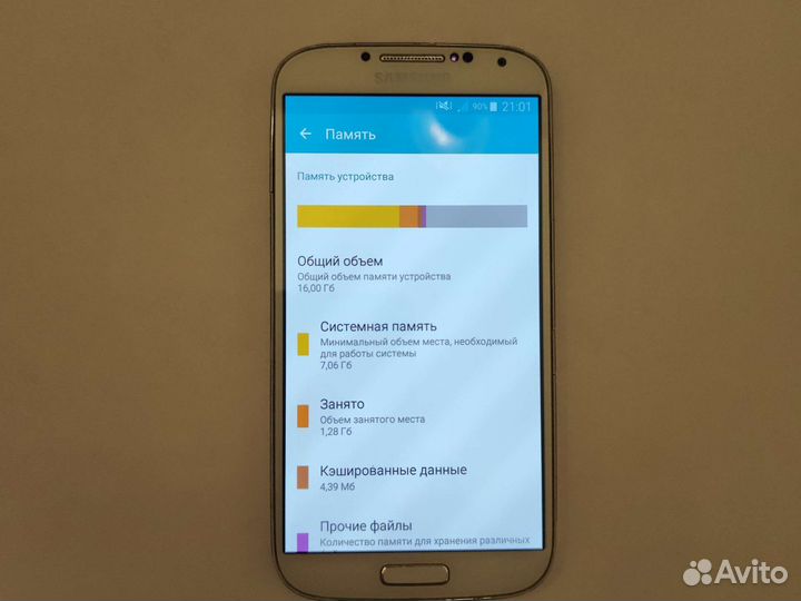 Телефон Samsung galaxy S4