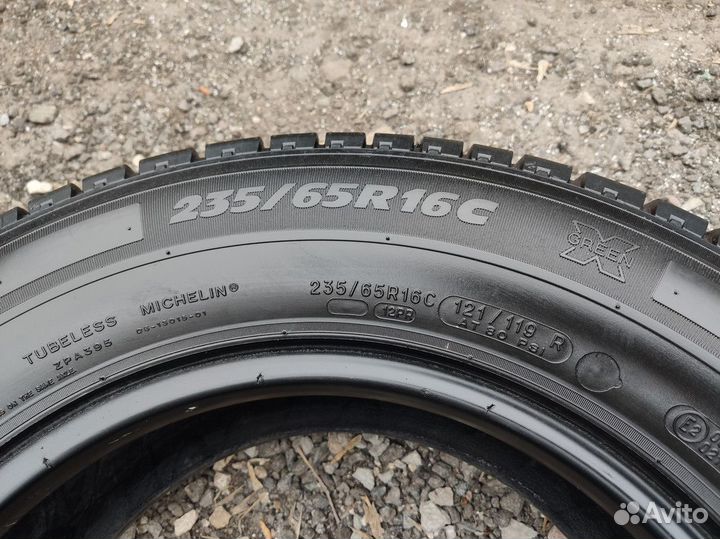 Michelin Agilis 235/65 R16 95W