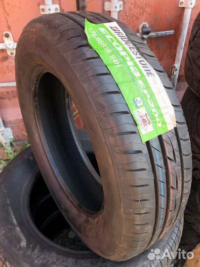 Bridgestone Ecopia EP200 175/65 R15, 1 шт