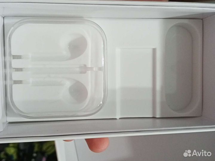 Коробка для Айфона 5 s