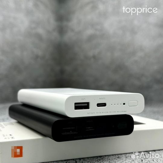 PowerBank Xi1omi 10000 с беспроводной зарядкой