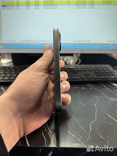 iPhone 15 Pro, 128 ГБ