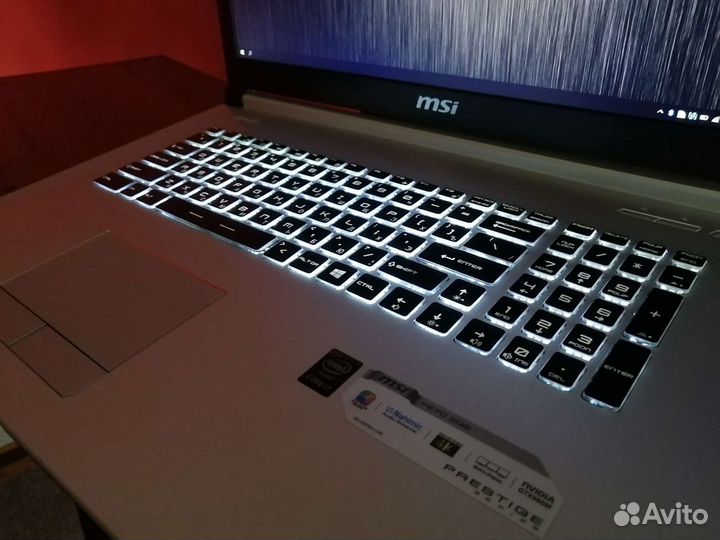 Игровой ноутбук 17,3 Full HD/GTX960/8GB/SSD +HDD