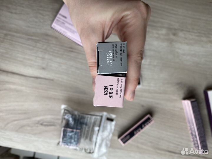 Тональный крем,декоративная косметика Mary Kay