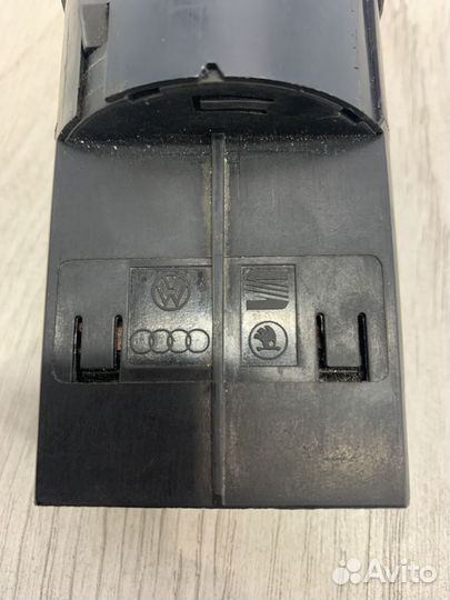 Блок управления светом Volkswagen polo 5
