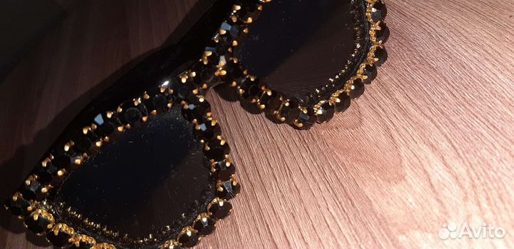 Солнцезащитные очки женские