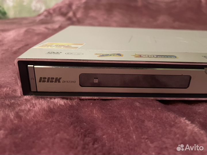 DVD плеер BBK 1080p hdmi