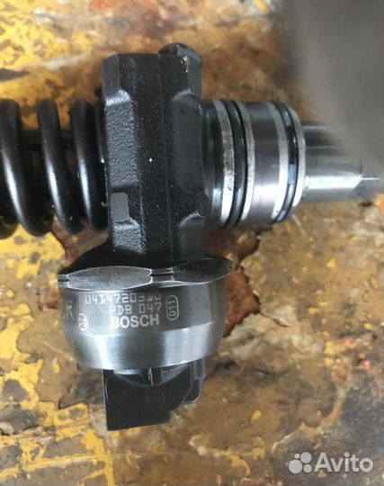 Форсунка топливная Volkswagen Transporter T5