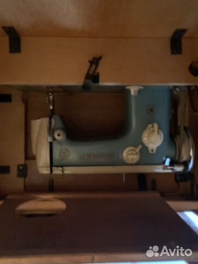Швейная машина
