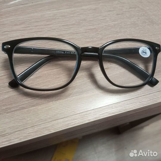 Очки для чтения +2.5 финляндия