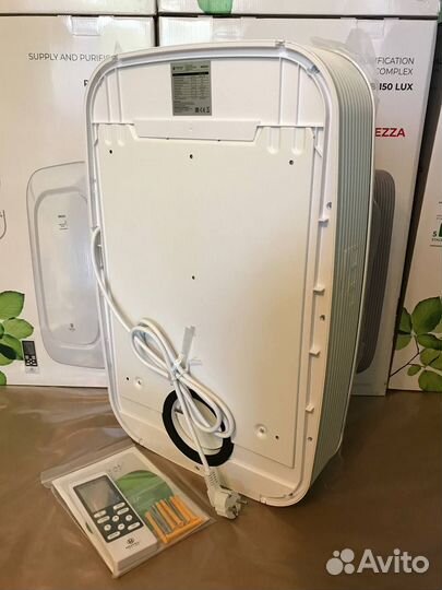 Бризер Royal Clima Brezza LUX RCB 150 с нагревом