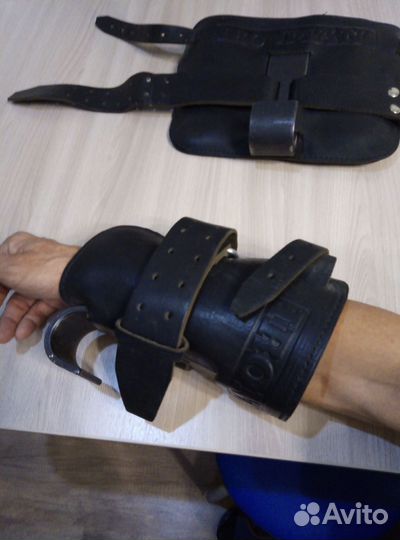 Крюки для турника и тяги