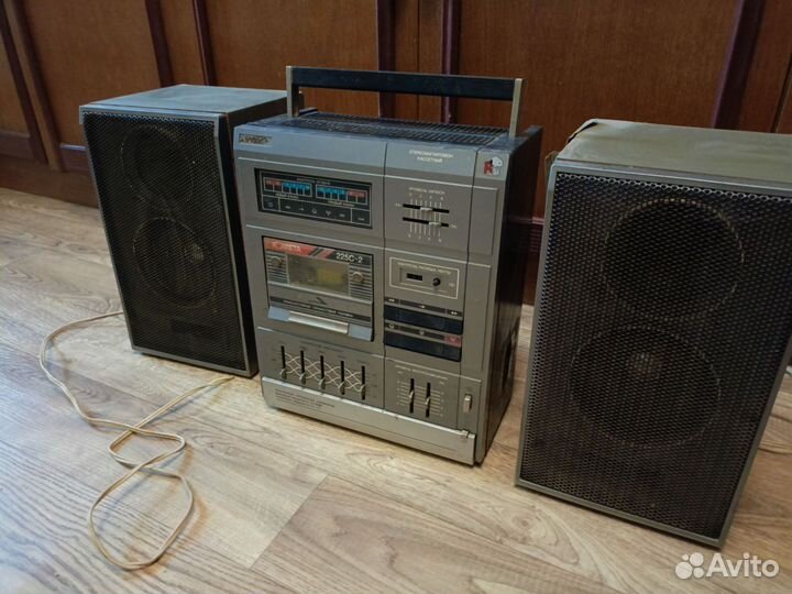 Магнитофон комета