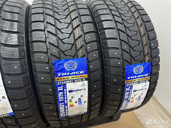 Tri Ace Snow White II Stud 275/40 R21 и 315/35 R21 111H