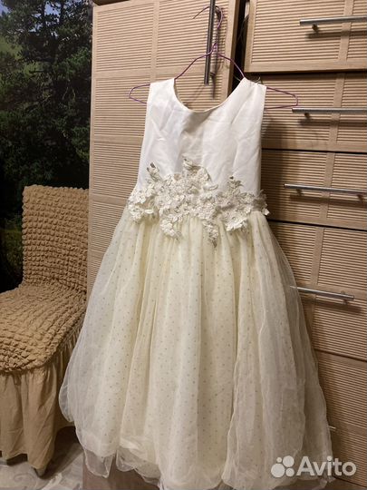 Детское нарядное платье 116