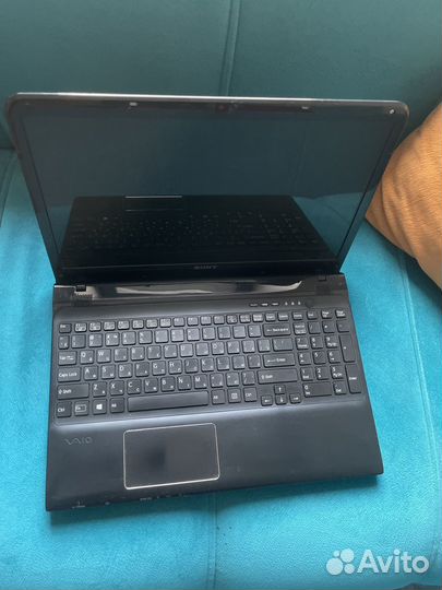 Sony vaio sve1512y1rb