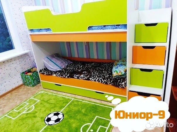 Двухъярусная кровать