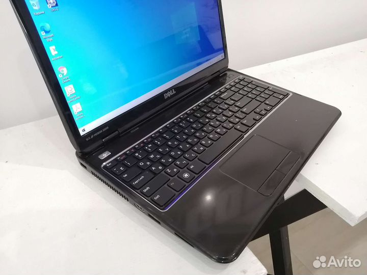 Мощный ноутбук Dell/i3/GT525M/SSD