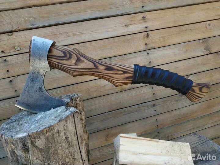 Топор кованый 27 модель