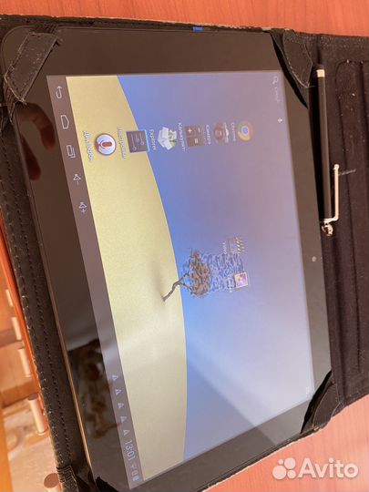 Планшет Telefunken